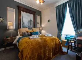 The Jeffrey Street Retreat