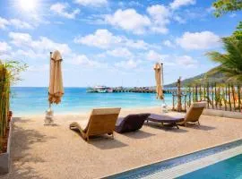 Beachfront 4BR Villa with Private Pool - Ocean Access