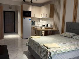 Azur Properties 74, hotel u gradu 'Shkorpilovtsi'