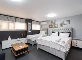 Venizelou Comfort & Living II