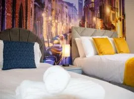 6 BR 4 Bath Central Worcester Sleeps 12