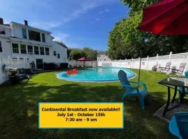 Claddagh Motel & Suites
