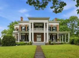 Rockwood Manor Bed & Breakfast