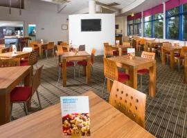 Holiday Inn Express Newport by IHG
