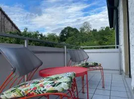 Apartment in Rot, Fränkisches Design, Balkon in nur 50 Schritten zum Radweg, ideal for Long Stay, Relocation