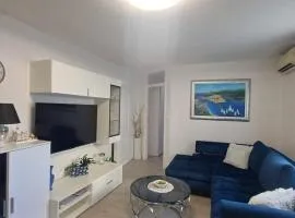 Lovely Apartment Marina Blue