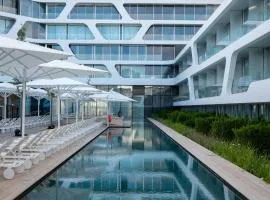 The YACHT - By Fattal Limited Edition