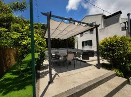 Azorean Stays T4 -Peaceful Countryside 4 Bed Room Close to Top Spots