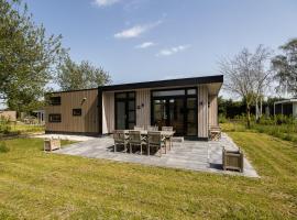 Zennewijnen에 위치한 호텔 Lodge I stijlvol en luxe 6 persoons chalet