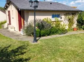 Maison charmante à Saint-Satur avec jardin et terrasse