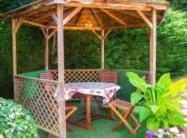 Maison accueillante à La Chapelle-aux-Choux avec jardin spacieux 70 m²
