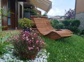 Garden house-private garden