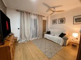 Apartamento Moderno Playa de Gandía Vistas al Mar Piscina Pádel y WIFI 4 PAX