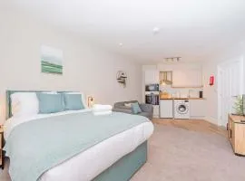Studio 2, Second Floor Leisure and Business