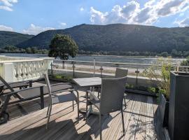 Hotel Schön am Rhein, ξενοδοχείο σε Assmannshausen