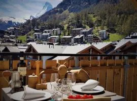 Zermatt center Apartment with Matterhorn view