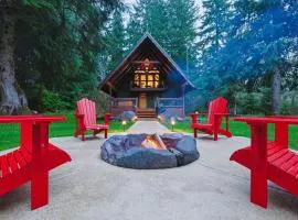 Red Tail Rendezvous A-Frame Cabin Hot Tub Near Mt Rainier
