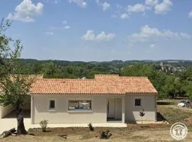 Maison neuve avec clim - 4 pers. vue château - FR-1-616-594