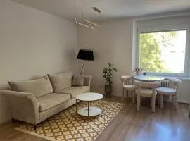 Milie Modern Chic Urban Apartment in wider city centre