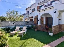 EVH139 - Terraced house with garden
