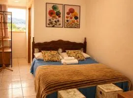 Hospedaria Vila Rica - Pousada a 1 km do Centro Histórico
