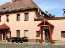 Ferienwohnungen auf einem rustikalen 3 Seitenhof