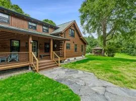 Log Cabin Fireplace Upper Valley - Wooded Chalet