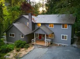 Evergreen Lodge