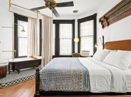 Saint Helens House-Hotel -- Historic District Near Cruise Port