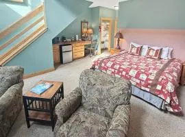 Fireplace Suite 15 at the Nantahala Village