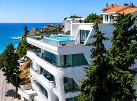 ARABESQUE Apartments & Suite