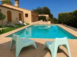 Villa 8 pers private pool - 20 min from Cannes