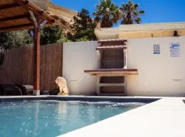 Staytopus Kenn is Sur - Citadel Victoria Gozo Hideaway - Pool