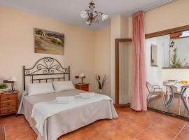 Hotel Balcón de los Montes, hotel di Gars am Kamp