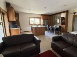 3 Bedrooms Esposende Terrace Villa