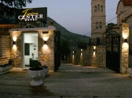 Tepelena Center Hotel, hotel u gradu 'Tepelenë'