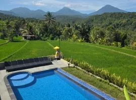 Bukit Luwih House