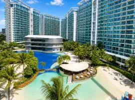 Azure Urban Resort by Casa Suites
