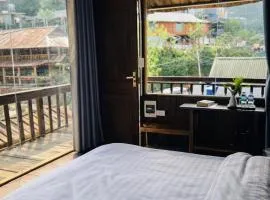 Ơ MÂY ZING Homestay