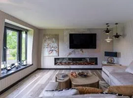 Gleneagles Village Penthouse