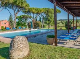 Pet Friendly Apartment In Roccastrada With Wifi