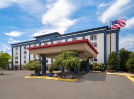 AmericInn by Wyndham Madison West, hotel u gradu 'Madison'