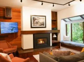 Summit Suite