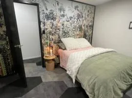 Convenient and Comfortable Guest Wing