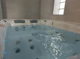 Maison hyper centre Jacuzzi