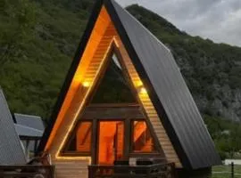 Wooden cottages KONAK