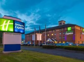 Holiday Inn Express Birmingham Oldbury by IHG