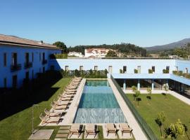 Oca Grande Hotel Do Pezo, hotelli kohteessa Melgaço