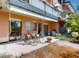 [BuenRetiro] Giardino, box e bici a disposizione
