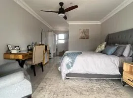 Sebeshong Guest House - Moletjie